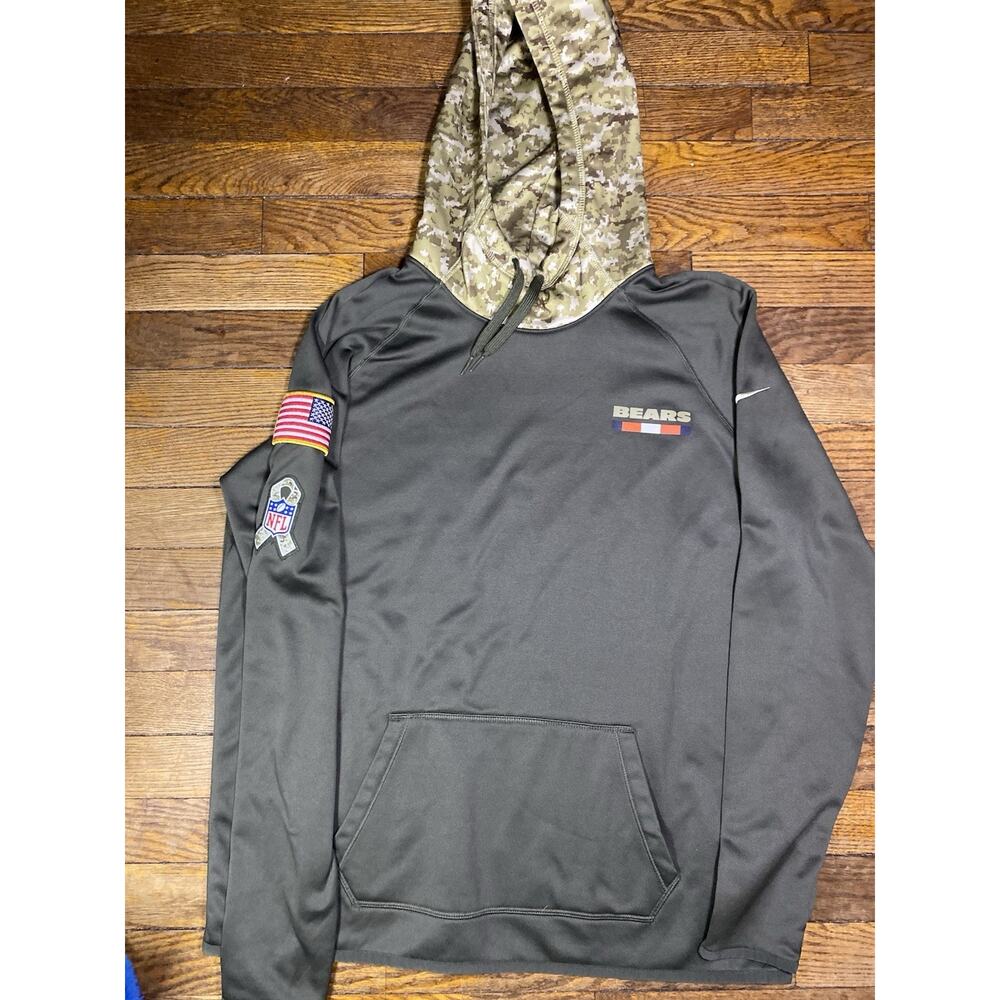 Nike Women’s Salute To Service Chicago Bears Hoodie - Olive Green with Camo Hood